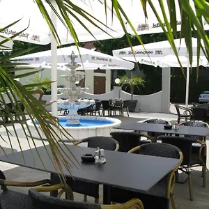 https://hotel-adler.com-bavaria.com