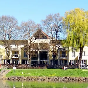 Mainpromenade ***s Hotel Karlstadt